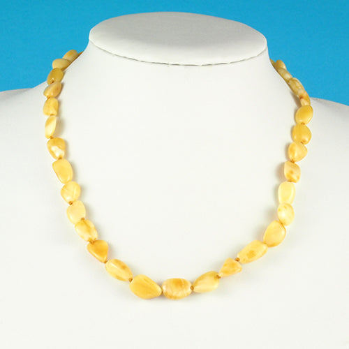 Attractive And Unique Natural White Amber Necklace