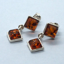 Load image into Gallery viewer, Amber and Silver Earrings - two squares